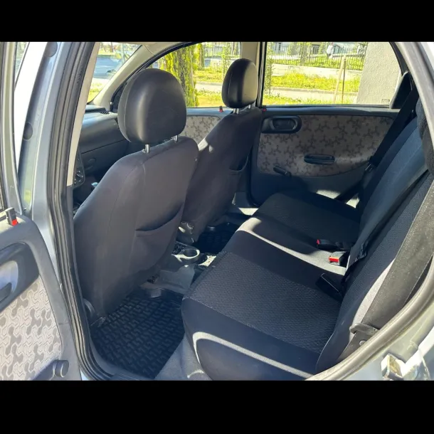 Opel Corsa 2005 Model değişensiz