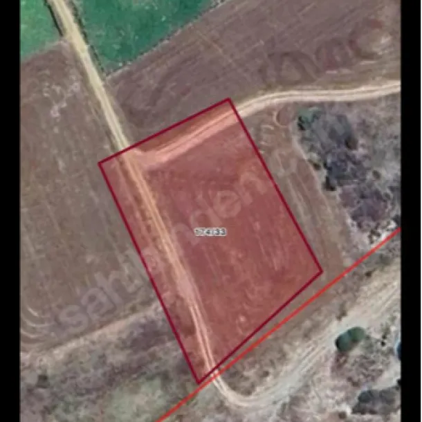 DEV GAYRİMENKULDEN BEYŞEHİR ESENCEDE SATILIK TARLA