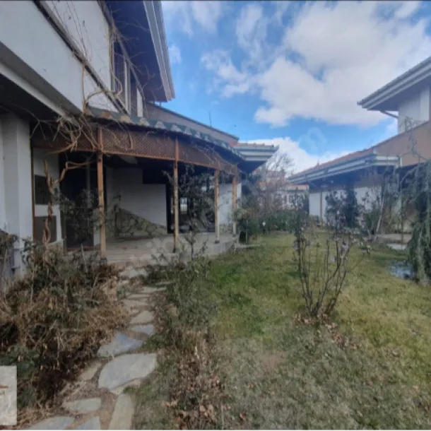 DEV GAYRİMENKULDEN MERAM KOZAĞAÇ KORU KONAKLARINDA 6+1 MÜSTAKİL VİLLA