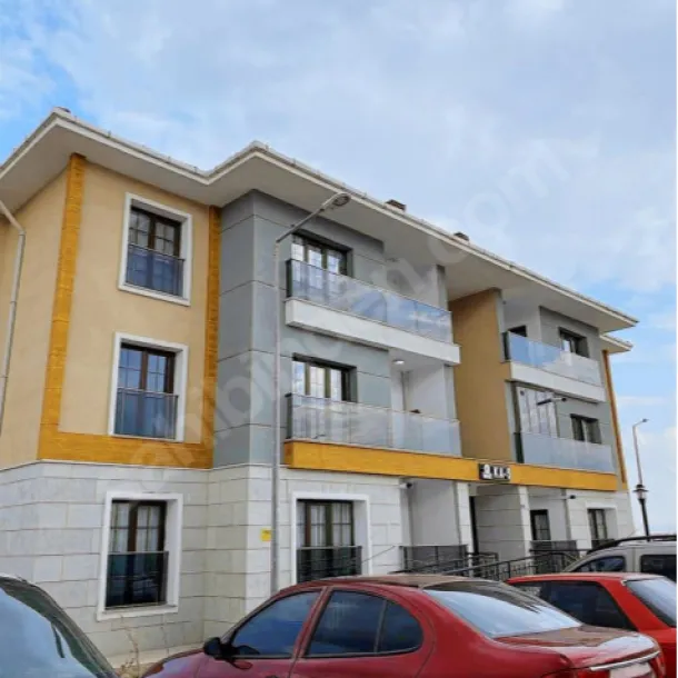 DEV GAYRİMENKULDEN MERAM BEYBES TOKİDE SATILIK UYGUN FİYATA 2+1 DAİRE