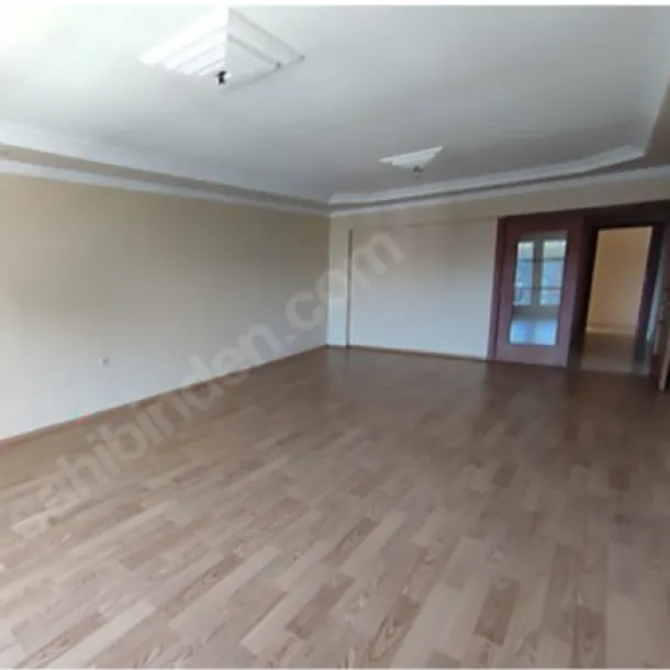 BEYLİKDÜZÜ NEWPORT SİTESİNDE 170M2 SATILIK DAİRE