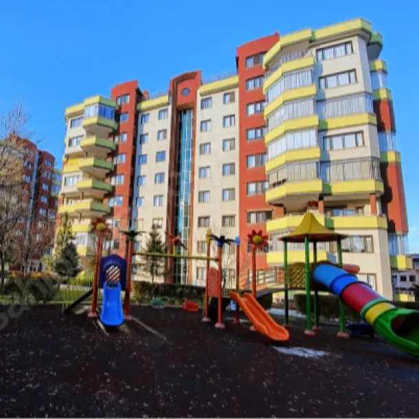 GÜZELBAHÇE SİTESİ'NDE 4+1 215 M2 SATILIK DAİRE