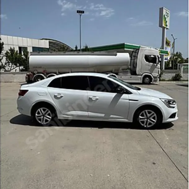 2019 MODEL ÇOK TEMİZ MEGAN 4 JOY PAKET 1.3 TCe