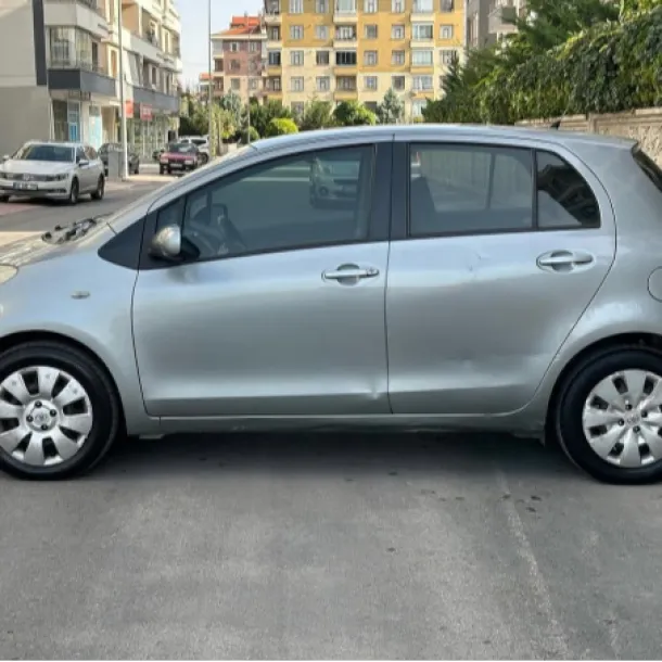 Toyota Yaris 1.3 SOL 2008